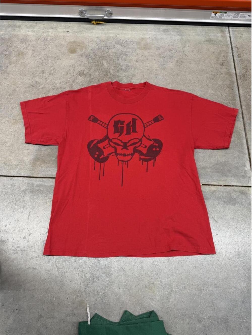 vintage guitar hero activision video game red skull xbox 360 game shirt size xl
